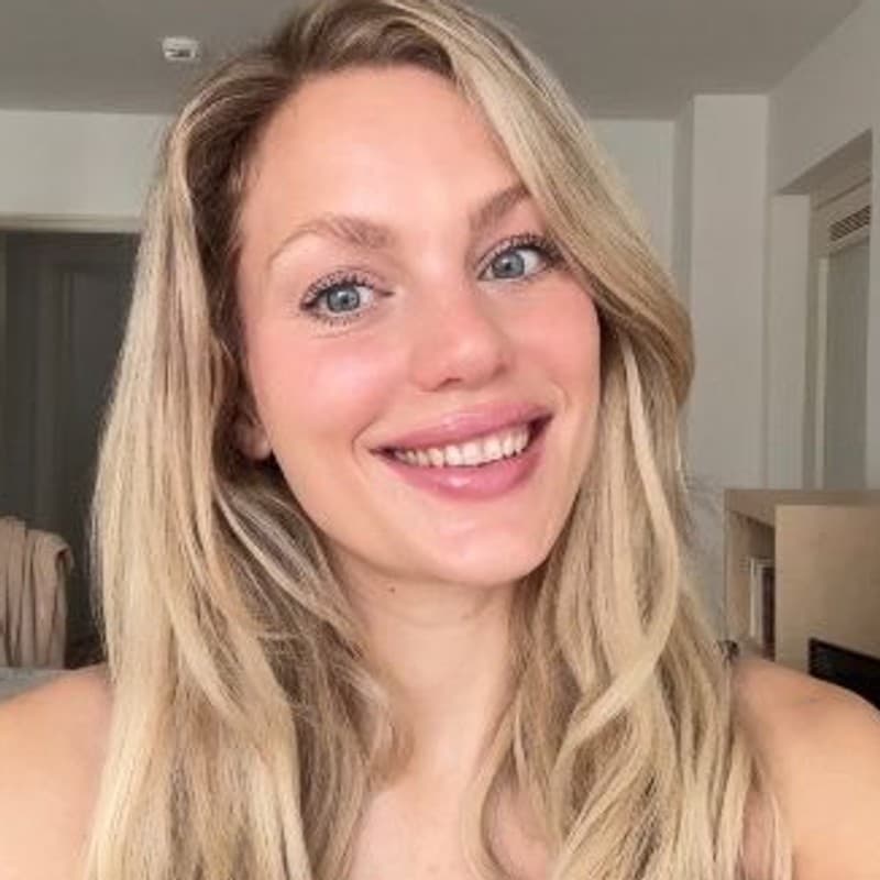 Johanna R.
