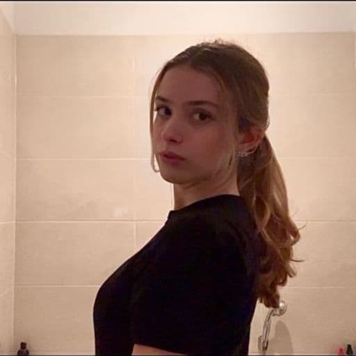 Emma W.