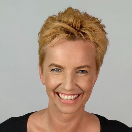 Karoline